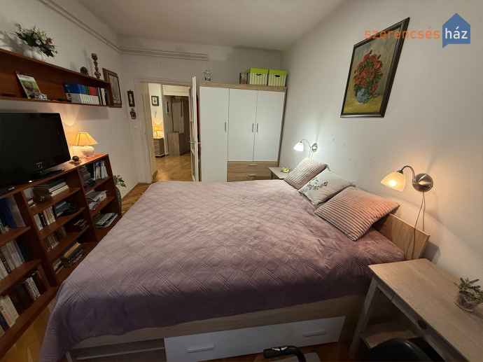 I. emeleti, erkélyes lakás hosszú távra kiadó a Béke utcában